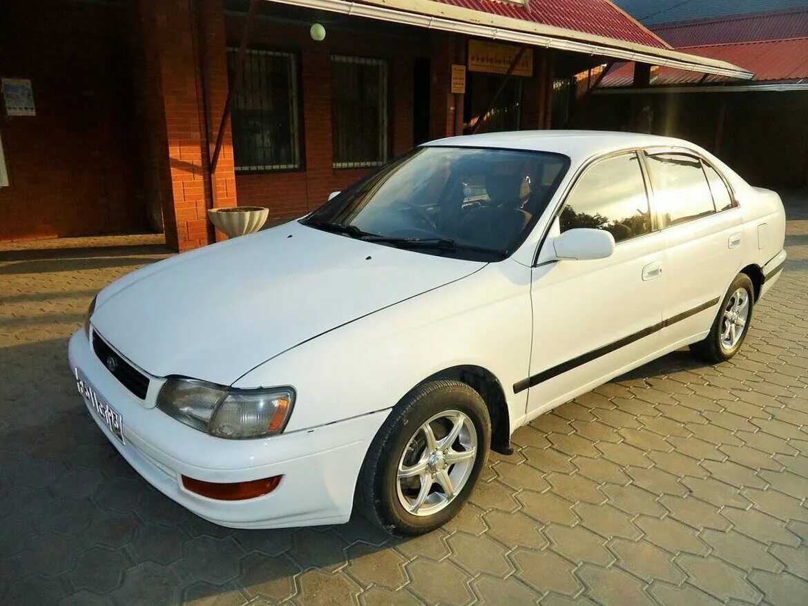 Купить тойота корона в новосибирске. Toyota Corona 1995 2.0. Toyota Corona 1995. Тойота корона т190. Тойота Corona 1995.