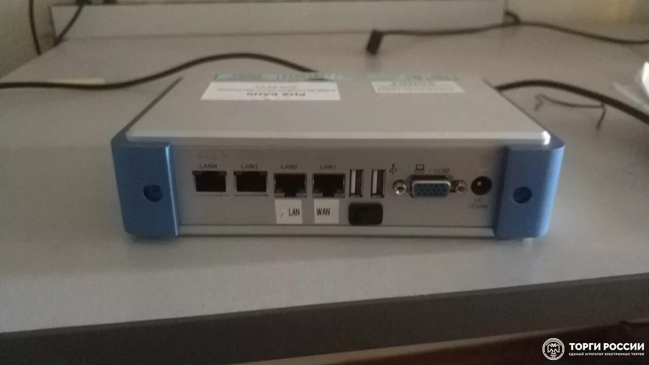 Программно аппаратный шлюз. Hw100 vipnet. vipnet coordinator hw100. vipnet hw100 x3. программно-аппаратный комплекс пак vipnet coordinator hw100.