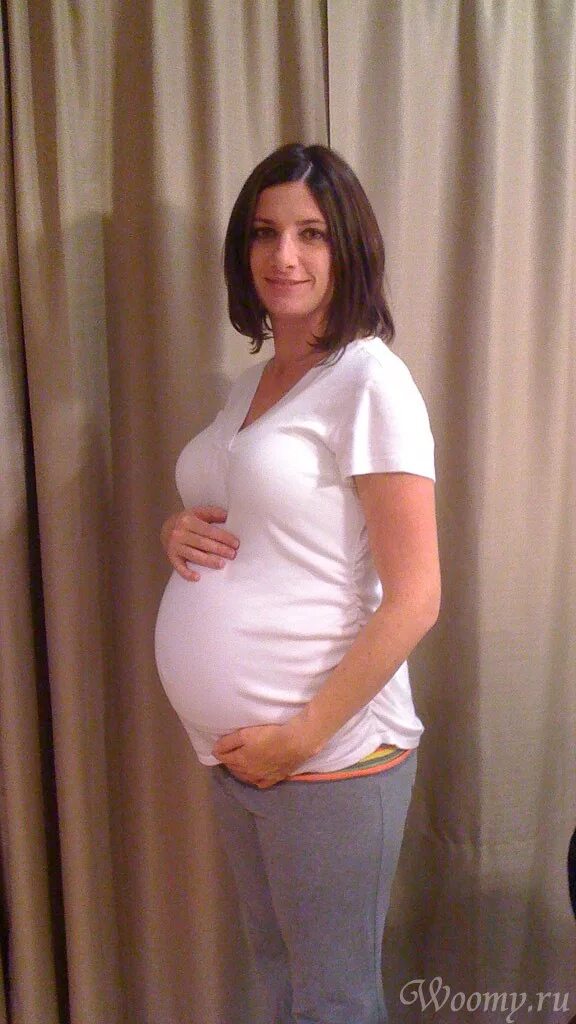 Живот на 16 неделе. Беременный живот на 16 неделе. Животик на 35 неделе беременности.