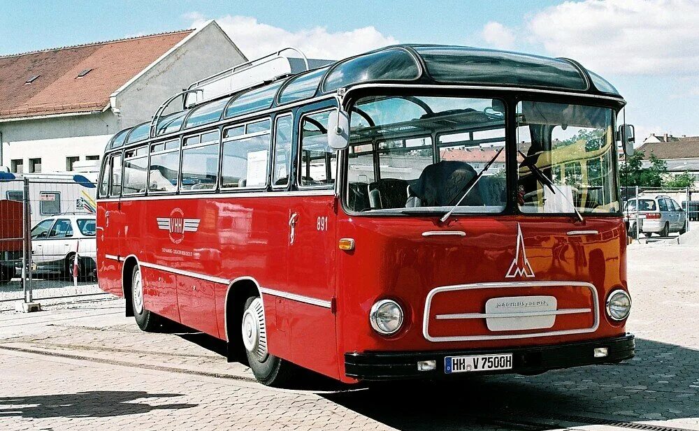 Сорок первый автобус. Маршрут 41 автобуса новокуйбышевск. Сорок первый автобус. Расписание автобусов новокуйбышевск 41 маршрут. Сорок первый автобус.