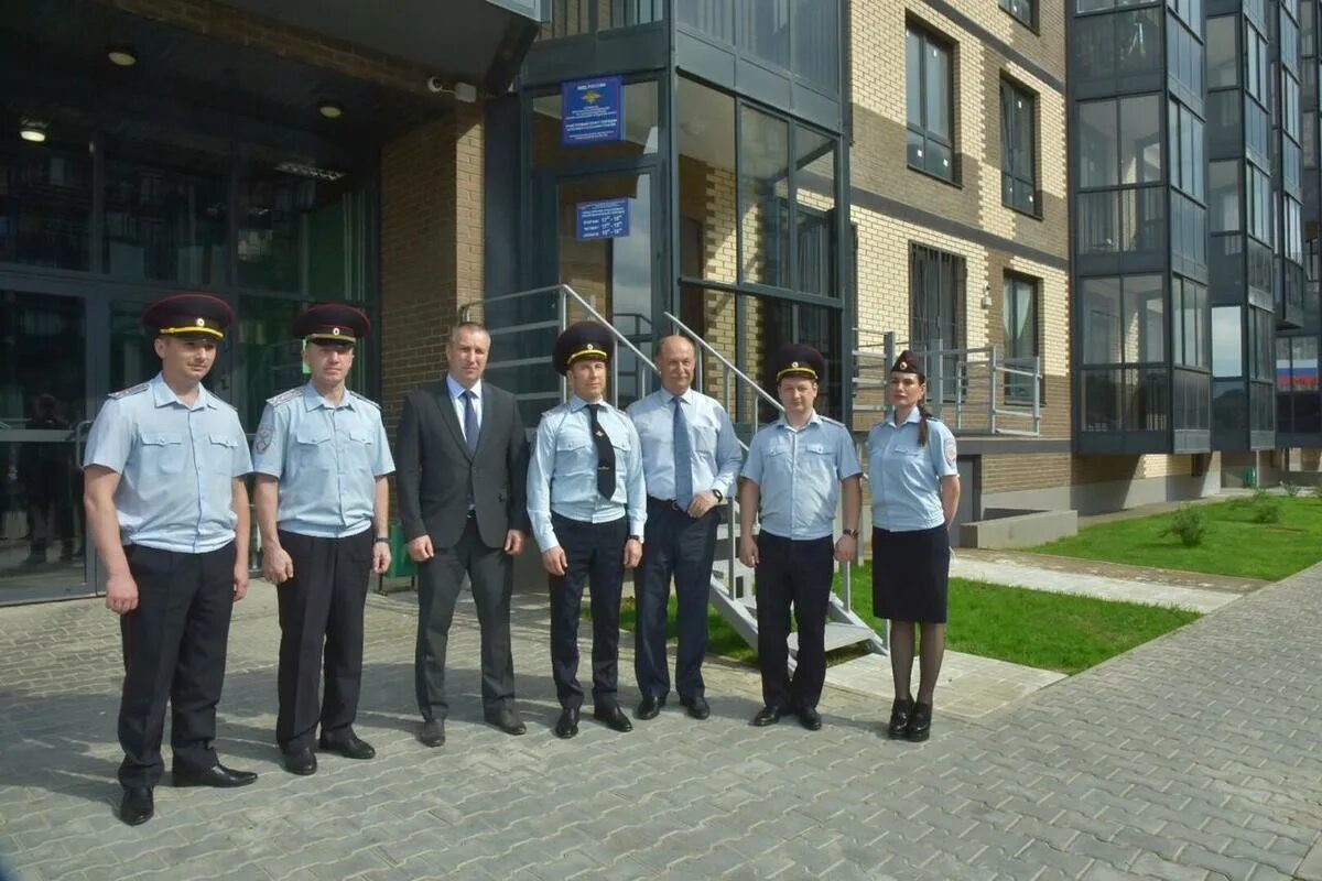 головин денис александрович участковый уполномоченный полиции киров. отдел полиции апрелевка. апрелевка участковый. полиция наро-фоминск. апрелевка участковый.