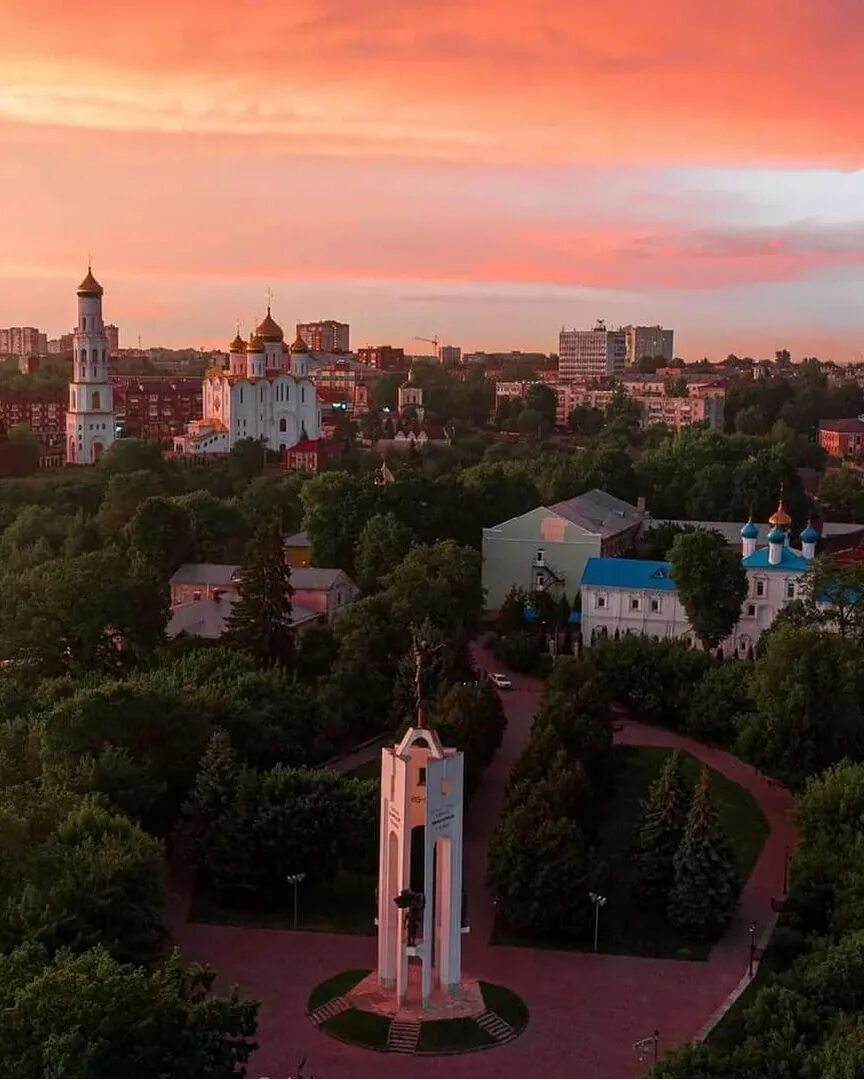 Список телефонов горячих линий. Телефоны г брянска. Телефоны г брянска. Телефоны г брянска. Телефоны г брянска.