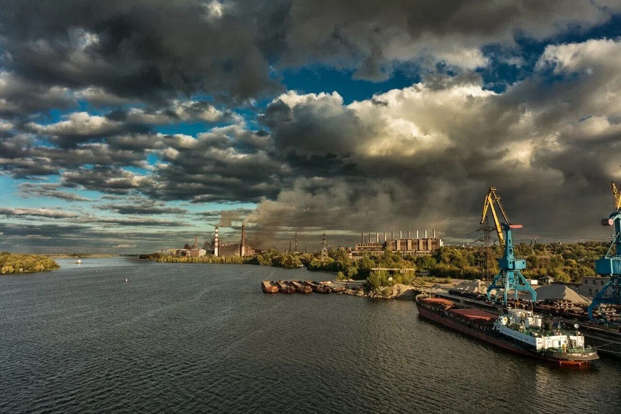 Город каменское украина. Днепродзержинск область украины. Каменское днепродзержинск. Днепетровская каменское днепропетровская. Днепродзержинск школа 16.