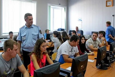 Экзамен по теории в автошколе