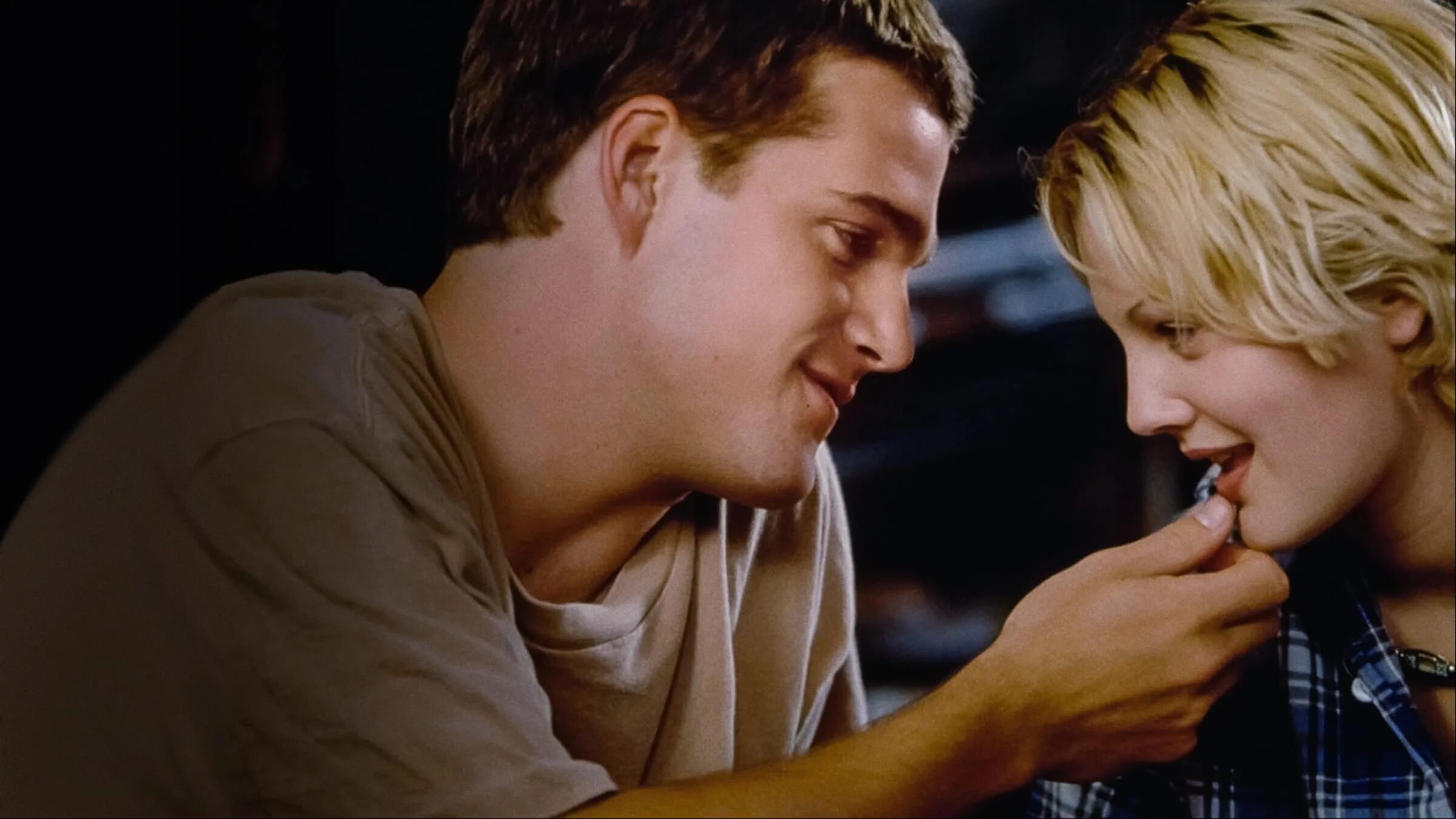 Любовь дикого 2. Дикая любовь 2012 кадры из фм. Дикая любовь (в. Дрю бэрримор дикая любовь. Дикая любовь (в.