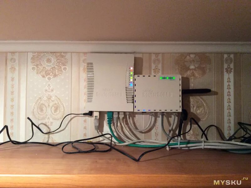 Mikrotik rb4011igs rm. Роутер mikrotik rb4011igs+5hacq2hnd-in. mikrotik rb760igs. mikrotik rb981. rb4011 охлаждение.