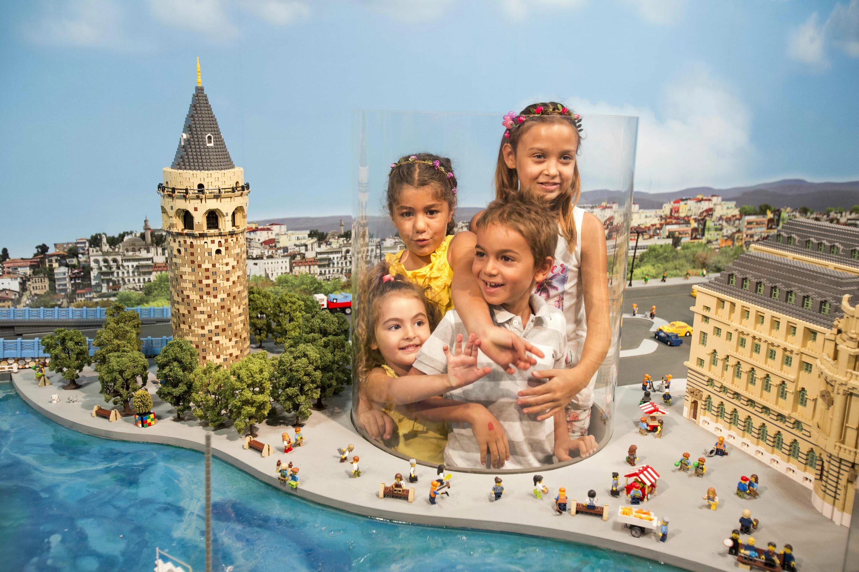 Леголенд Стамбул. Леголенд в Турции Стамбул. Парк аттракционов в Стамбуле Legoland.