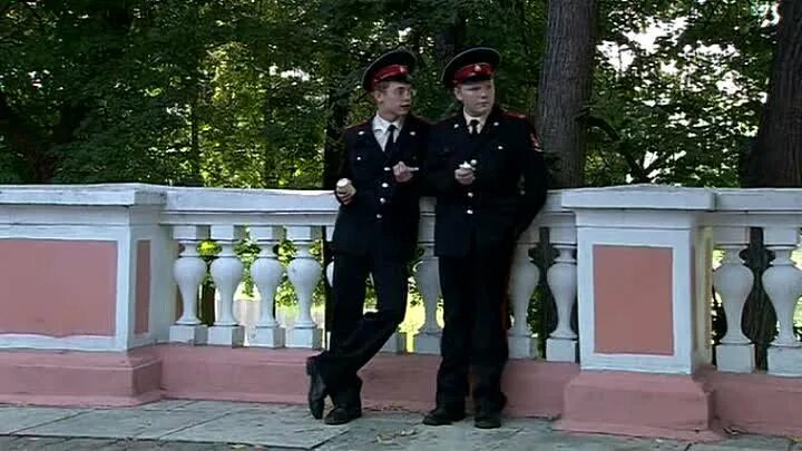 Кадетство 3 сезон 63. Кадетство отец сырникова. Кадеты сериал 1 сезон 1 серия. Кадетство 2 21. Кадетство 2 21.