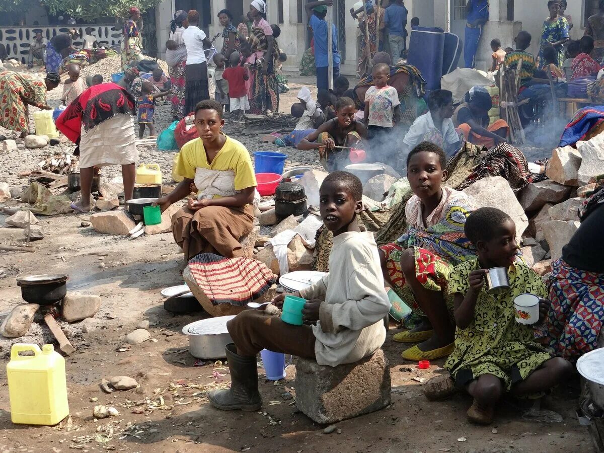 Жизнь в бедных странах. Бурунди трущобы. Бедность населения в Африке.