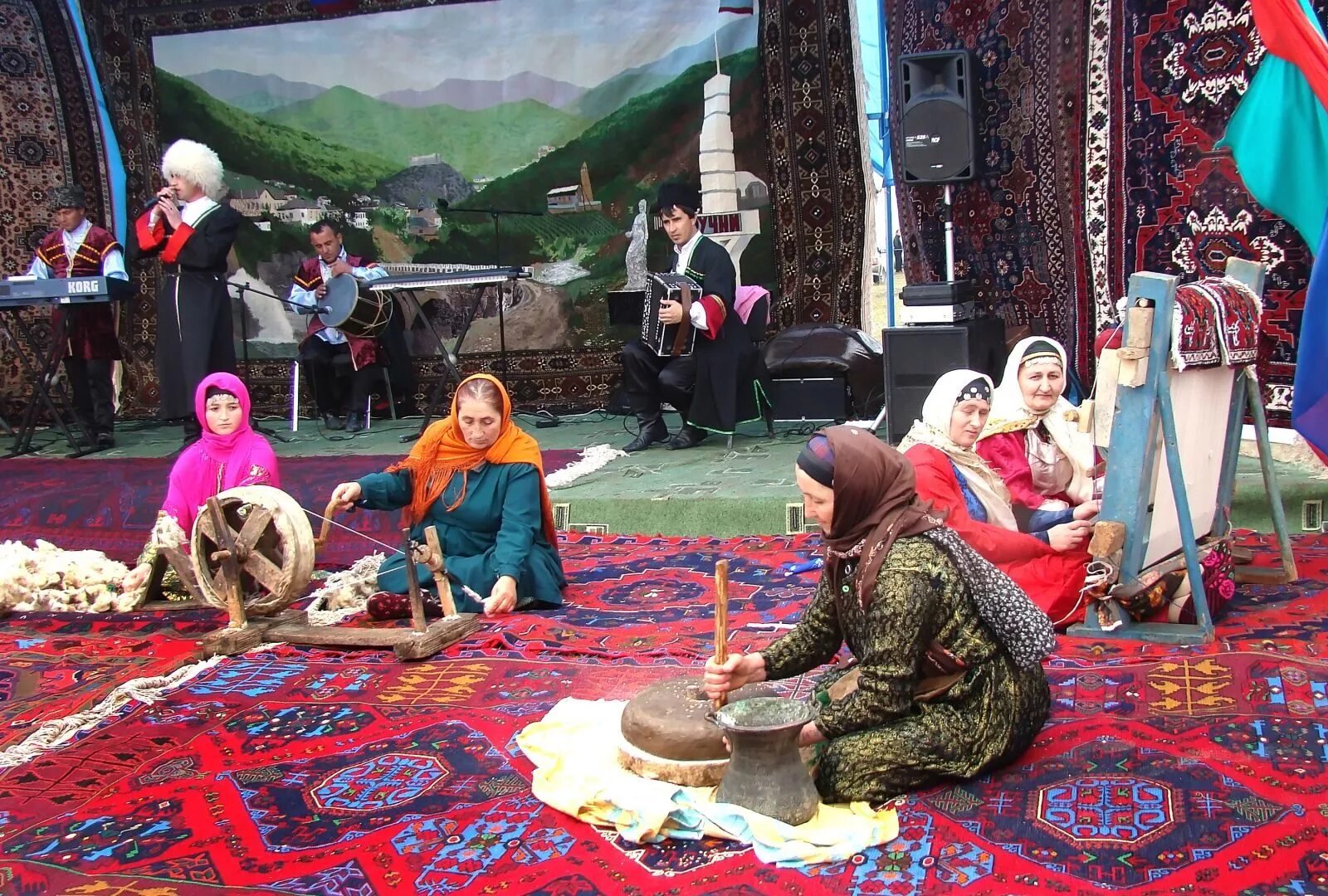 Табасаранский флаг 2022. Село аркит табасаранский район. Тураг табасаранский район. Книги на табасаранском языке. Табасаран чал.