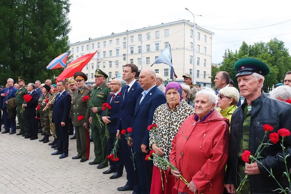 День ветеранов боевых действий 2024. День ветерана боевых действий у Скорбящей матери Уфа. День ветеранов боевых действий верхний Уфалей. День памяти ветеранов боевых действий 1 июля 2023 года. День памяти ветерана оформление.