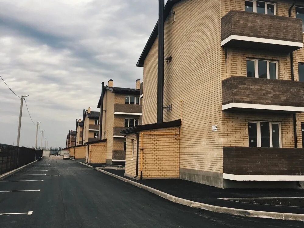 Поселок краснодарский ул почтовое отделение 73. Поселок краснодарский ул почтовое отделение 73/1. Улица тепличная краснодар. Квартиры в поселке краснодарский. Квартиры посёлок московский усть- джегута 3 дом.