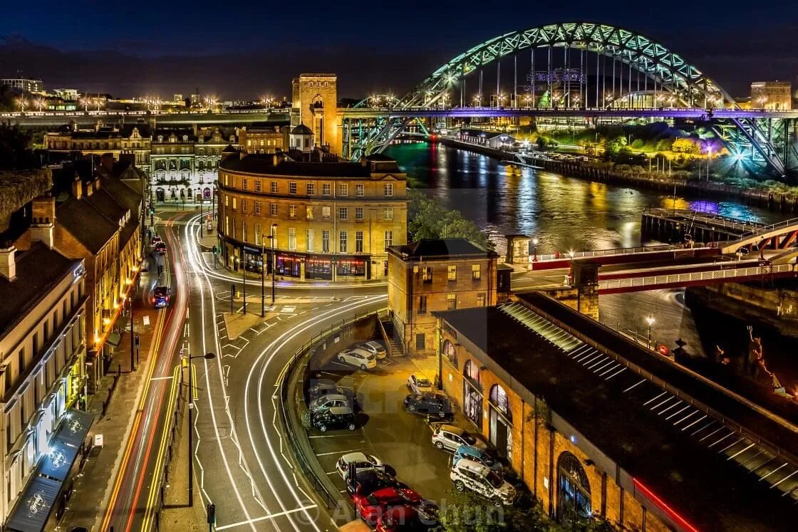 Город тайн фото newcastle Liberal Dictionary