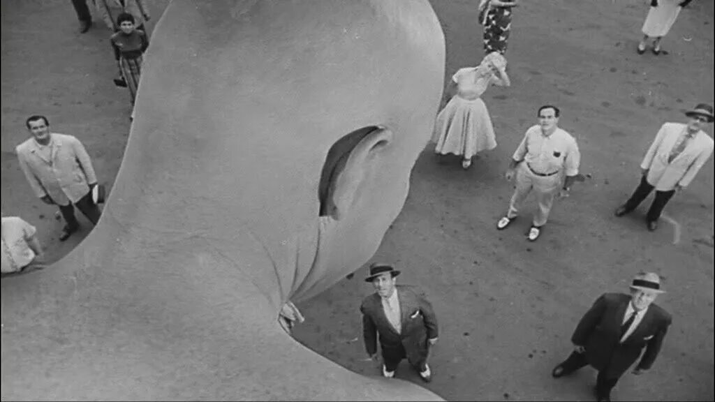 невероятно худеющий человек фильм. султан кёсен самый высокий. гленн ланган огромный человек. невероятно огромный человек фильм 1957. гордон.