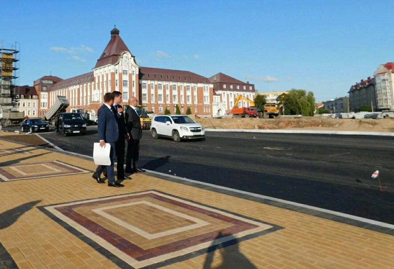 Центральная площадь гусев калининградская область. Депутат города гусева калининградской. Свежие вакансии гусеве калининградская. Администрация гусев калининградской области. Свежие вакансии гусеве калининградская.