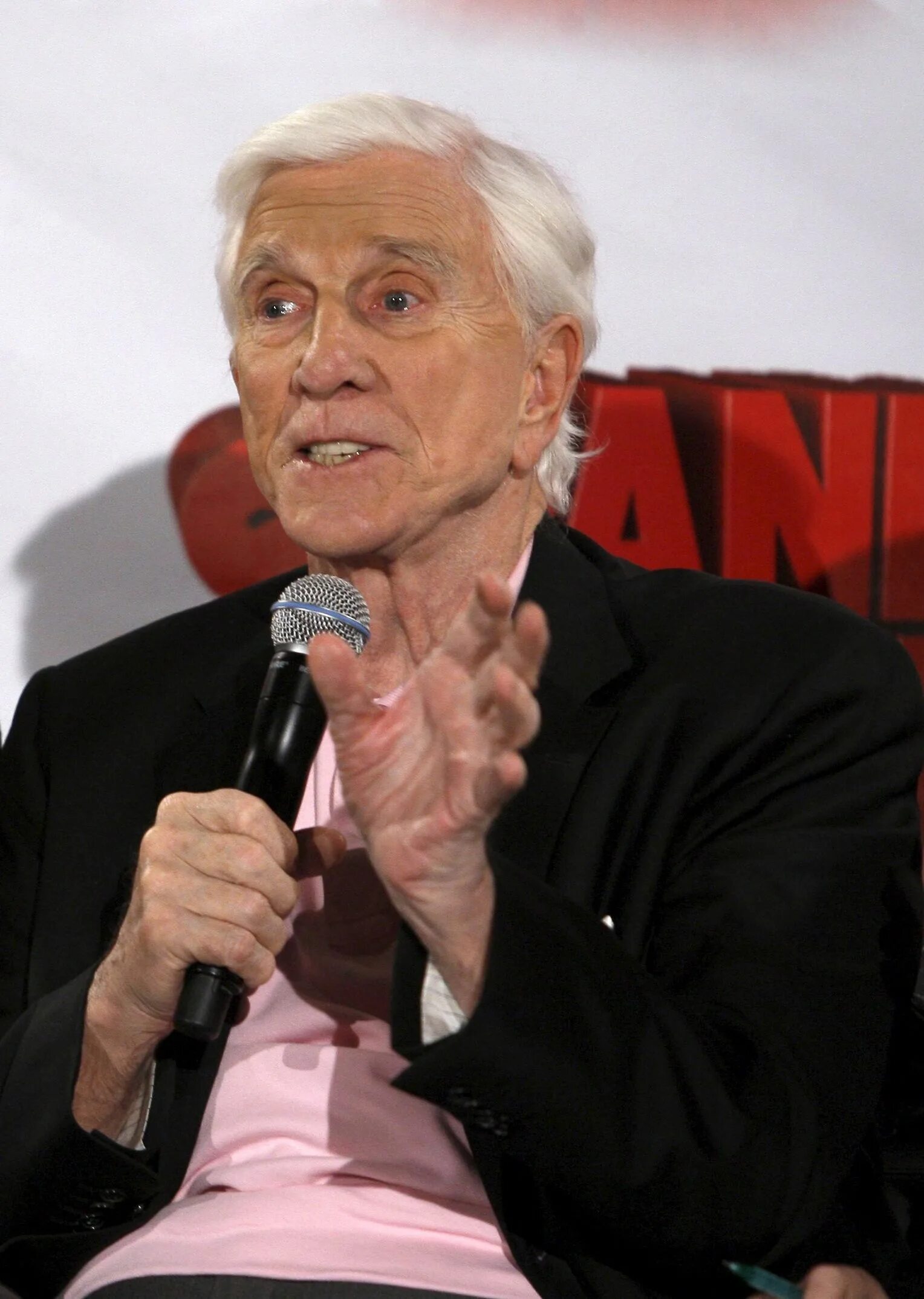 лесли нильсен фото. лесли нильсен фото. лесли нильсен 2010. похороны лесли нильсон. лесли нильсен фото.