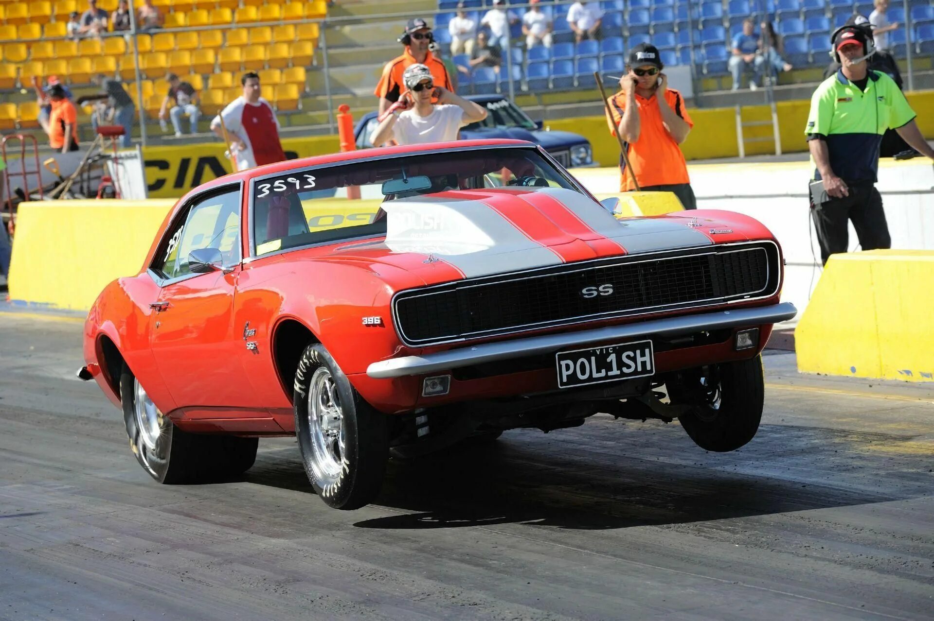 Драг рейсинг где. Шевроле Камаро драг. Chevrolet Camaro 1986 Drag Racing. Шевроле драг рейсинг. Шевроле Камаро СС драг.