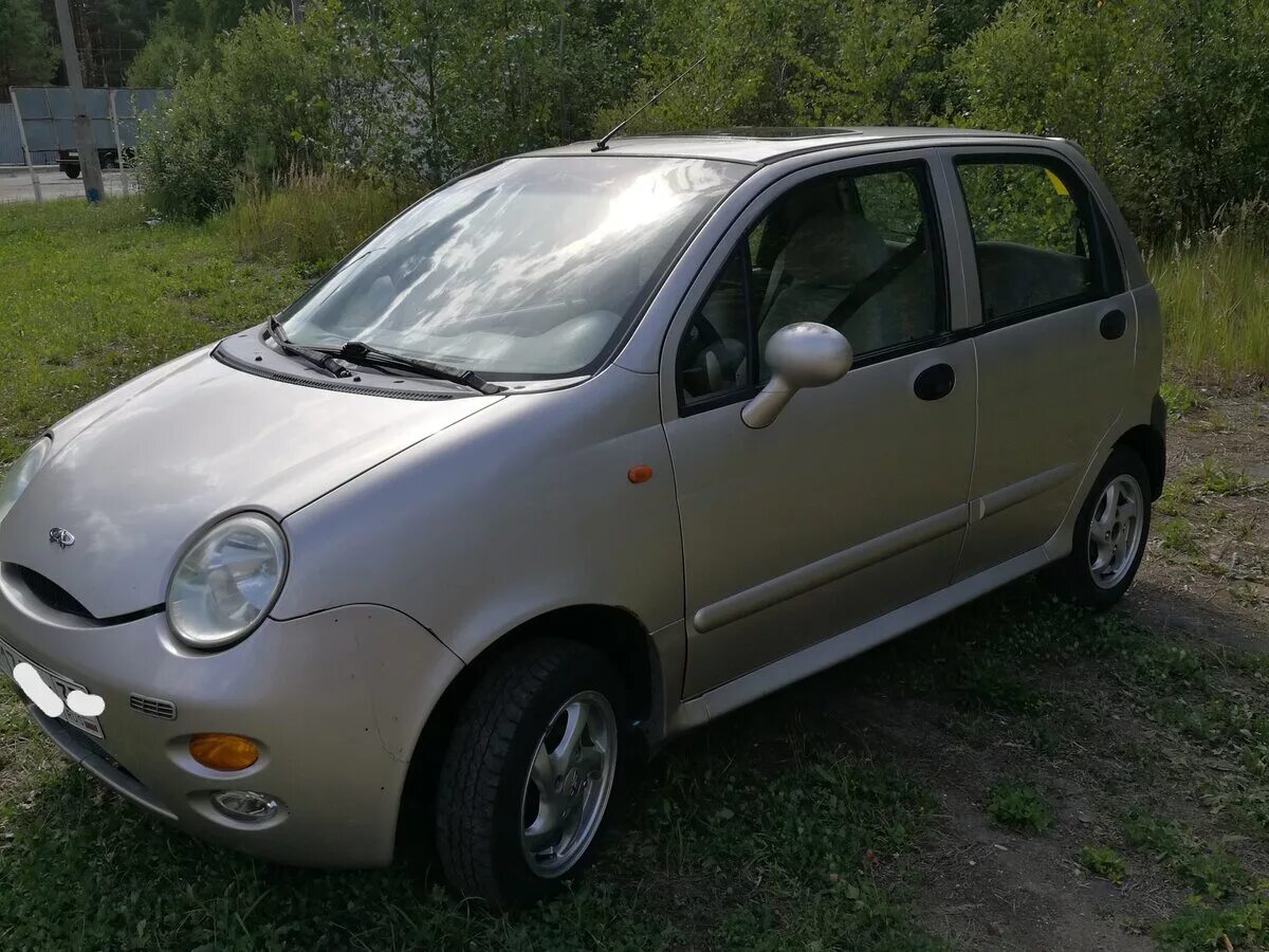 Ford mondeo 2005. Фольксваген туарег 2006 года паркетник. Машины бу 2005. Машины бу 2005. Чери qq 2005 год.