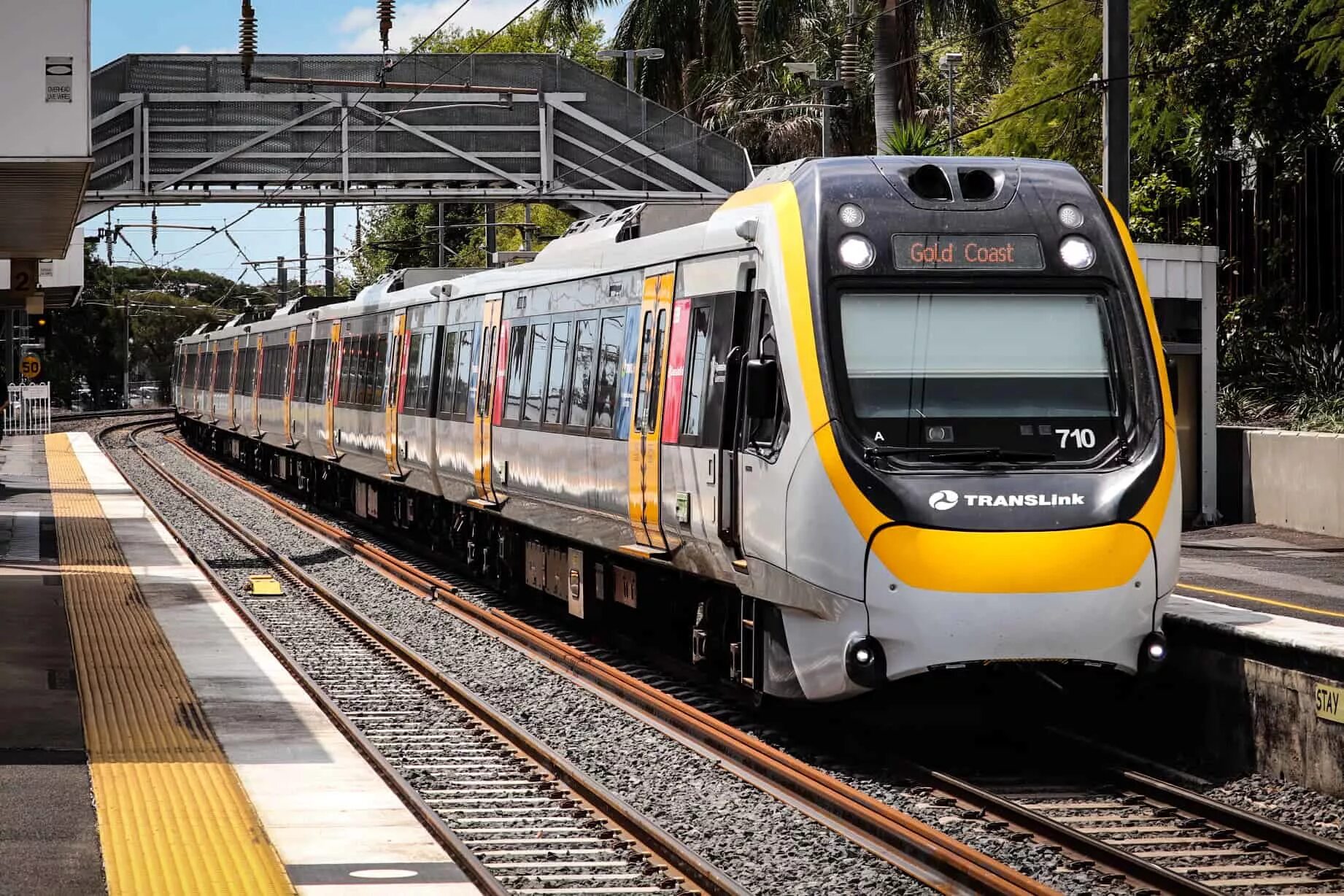 Train network. Light rail train. квинсленд железная дорога. queensland rail. gold coast метрополитен.