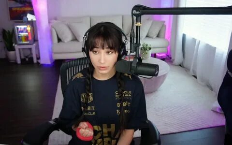 "It is a bit stressful at the moment" - Twitch streamer f1elly reveals discoveri