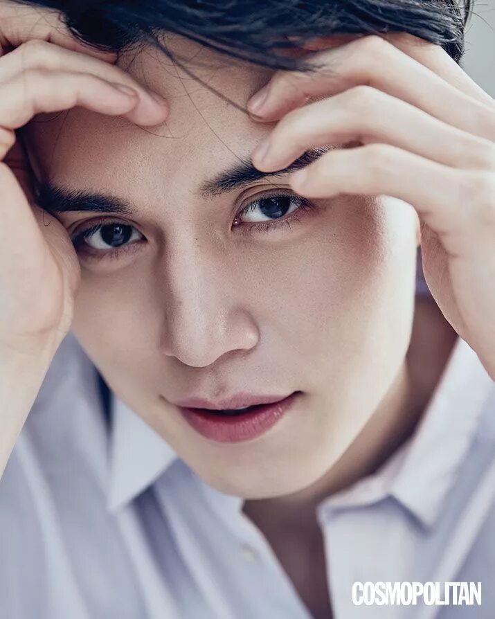 Dong wook актер. Ли дон ук актер. Lee dong wook кумихо. Ли дон ук / lee dong. Lee donuk.