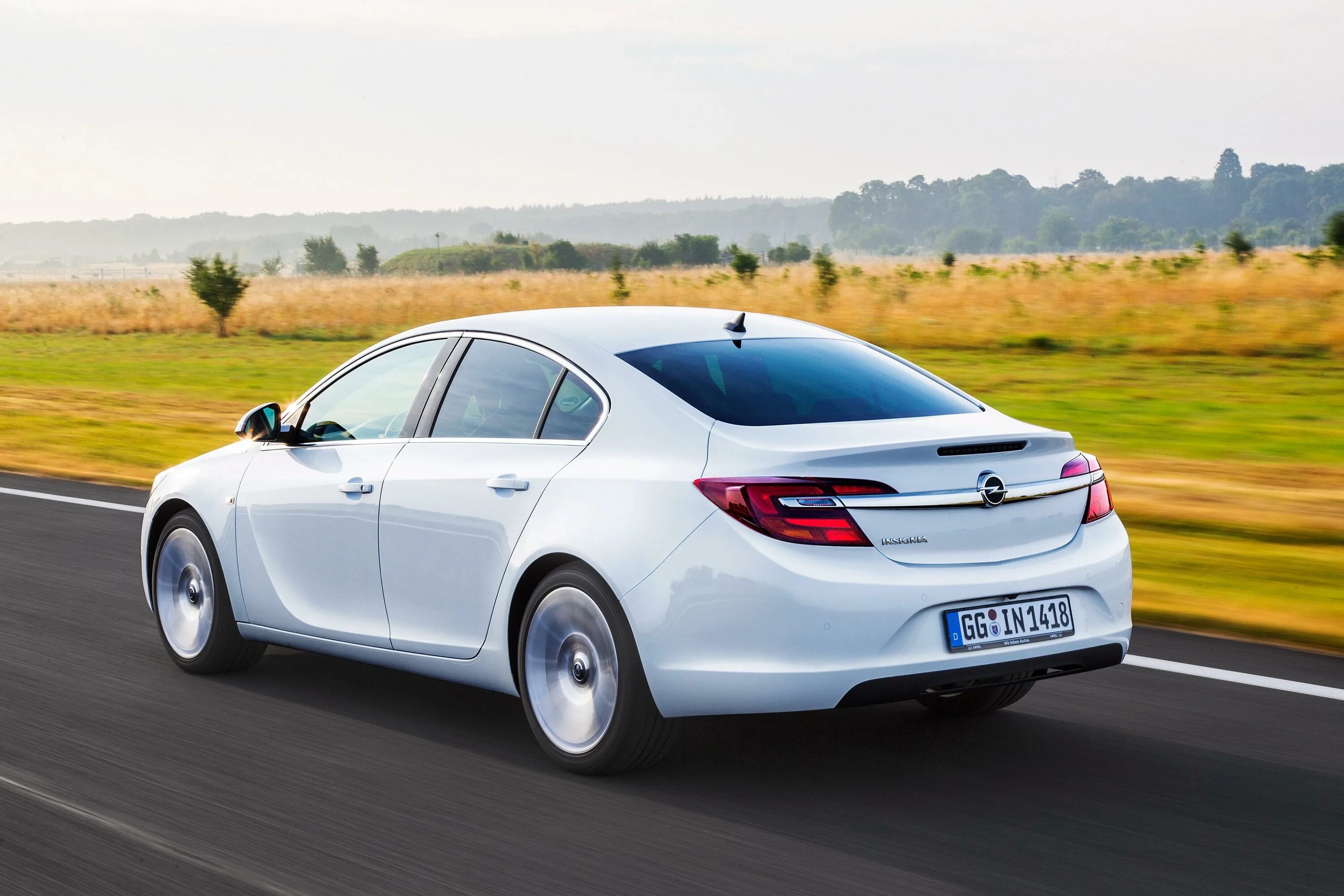 Opel Insignia 2013. Опель Инсигния седан 2013. Опель Инсигния седан 2015. Opel Insignia 2.0. Машина 2015 года выпуска