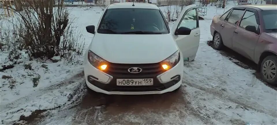 Белые лампы в дхо