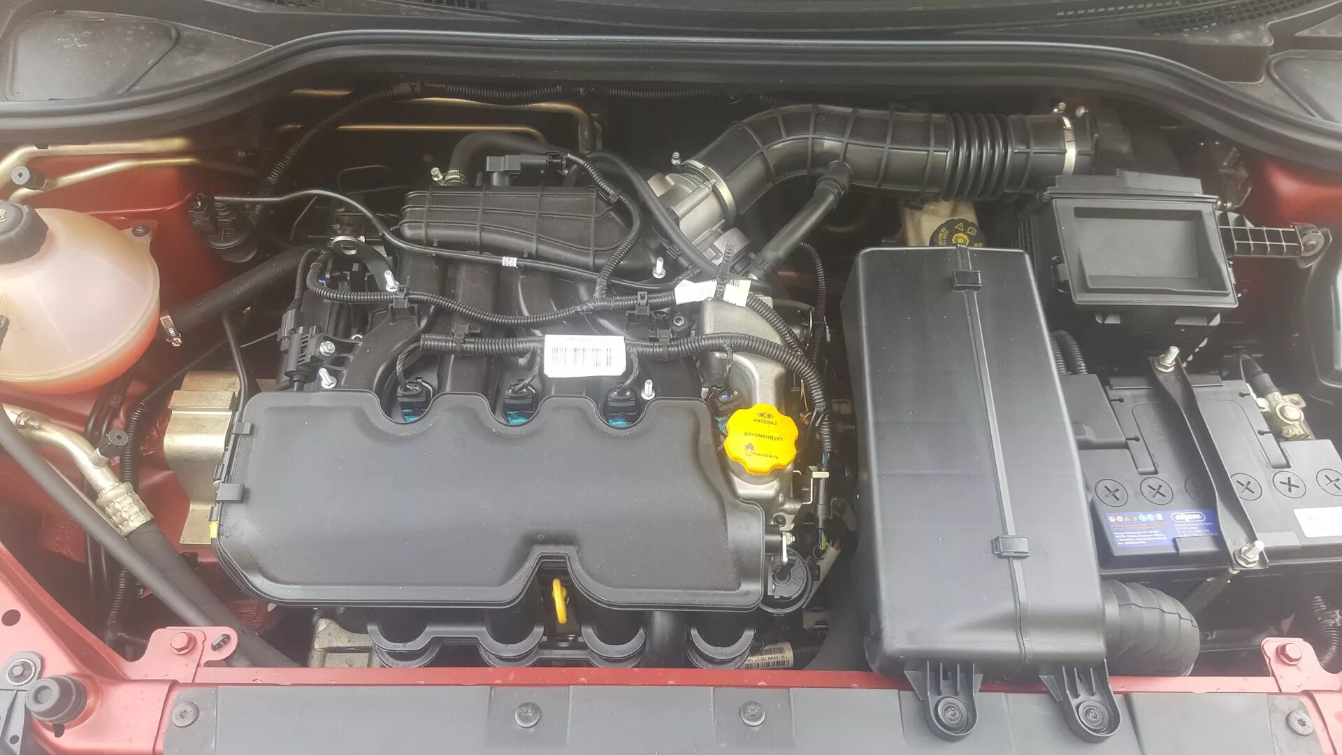 6. Калина 1. Лада веста под капотом. 3 цилиндр приора. 6.