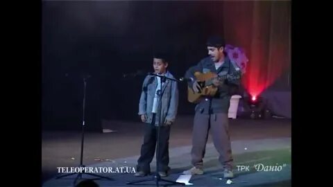 Я буду долго гнать кто поет песню