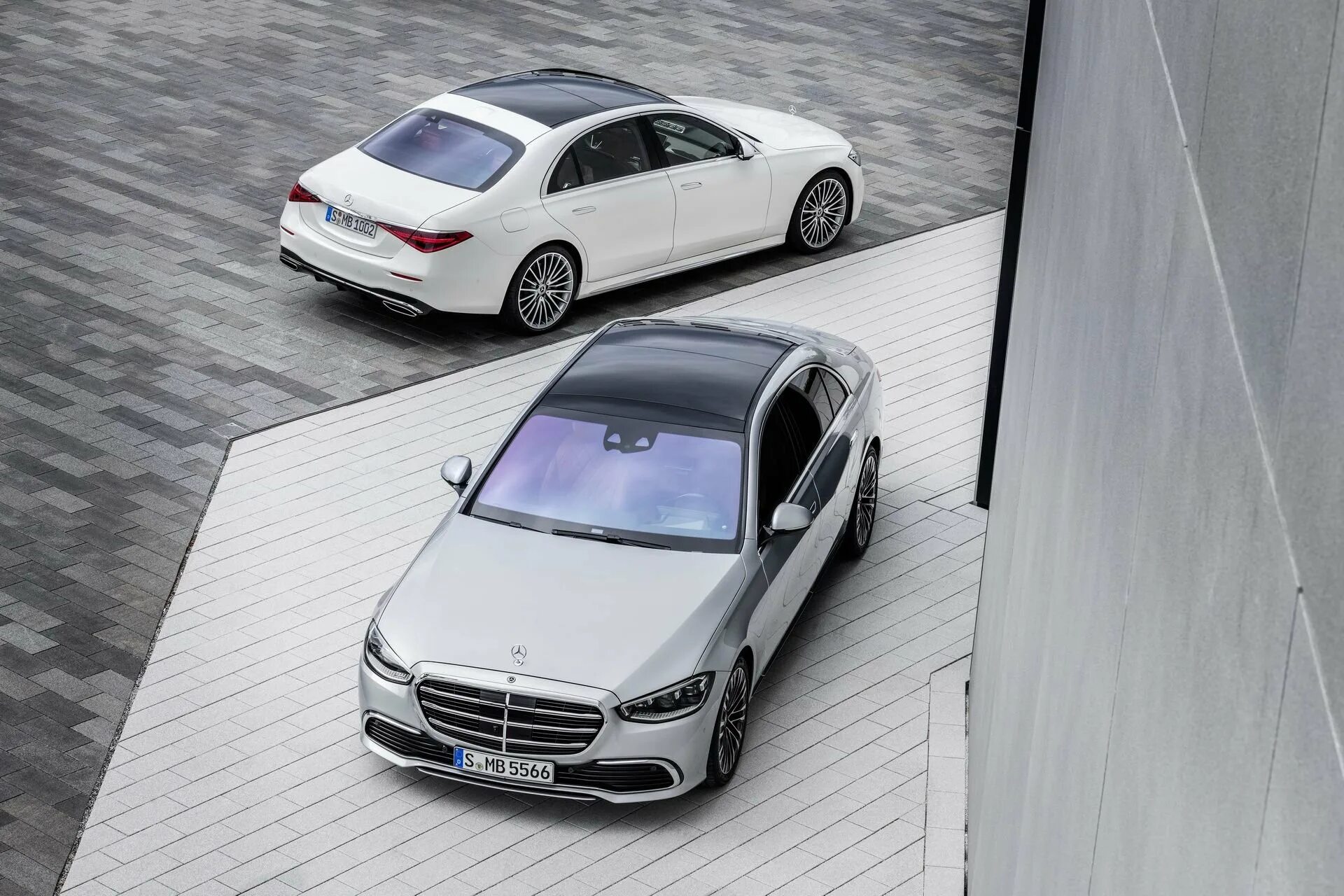 Самое новое поколение мерседеса. Mercedes benz cls 2019. Mercedes benz s500 coupe. Mercedes cls 450 amg. Мерседес s класс 1 поколение.
