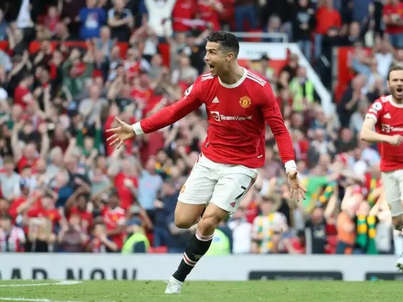 фратеззи футболист. криштиану роналду манчестер 2022. роналду в манчестер юнайтед 2007. хет форварда в одном матче. криштиану роналду манчестер юнайтед.