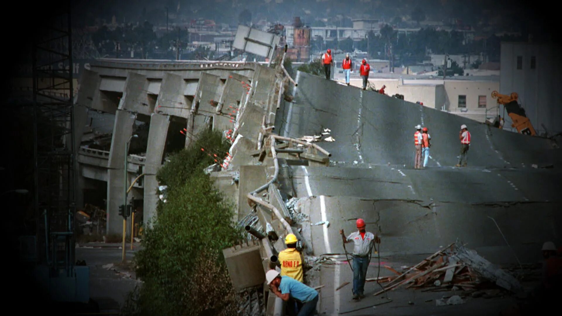 Снять землетрясение. Землетрясение в Сан Франциско 1989. Сан-Франциско землетрясение 2019. Землетрясение 17 октября 1989 США.