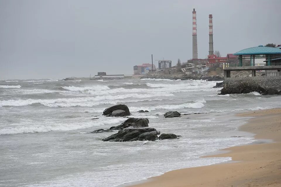 Конвенция о каспийском море. Каспийское море Махачкала. Каспийское море канализация. Канализация в Каспийском море. Каспийск канализация в море.