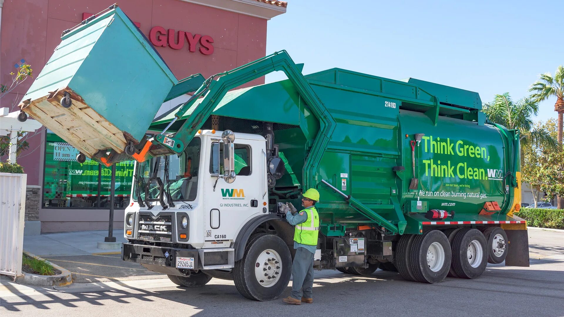 Грузовик мусоровоз. Garbage Truck мусоровоз. Мусоровоз на шасси Mack le613. Waste Management мусоровоз. Мусоровоз ЦЭТ.