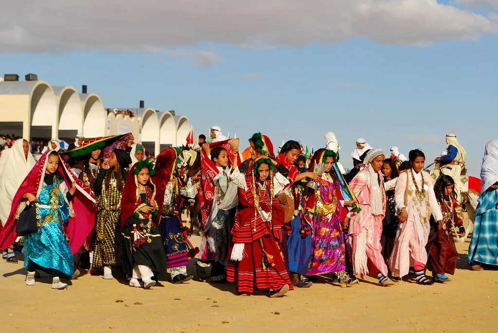 Население бразилии кратко. Основное занятие населения. Трумаи племя северной бразилии. Быт бразильцев. Народы населяющие бразилию их быт и занятия.