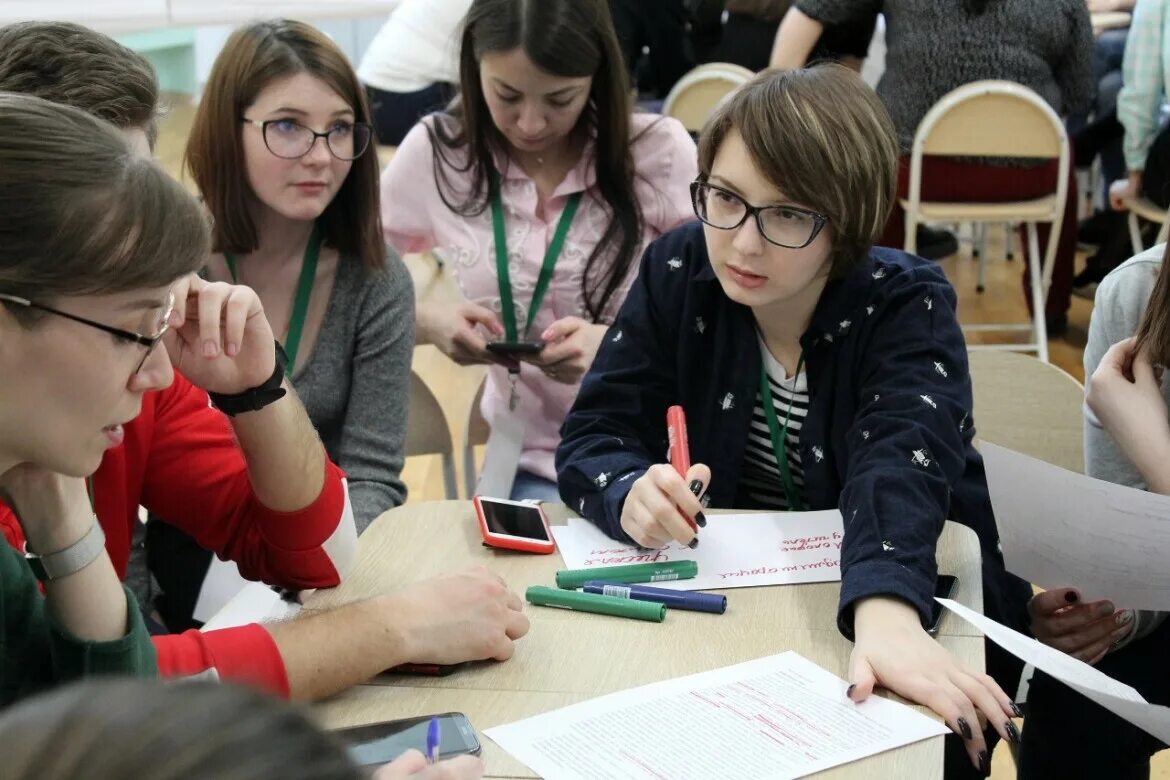 Сайт образования казань. Молодой учитель РТ. Закрытая пед школа в Казани. Учитель фото татар-информ. Профсоюзы Татарстана.