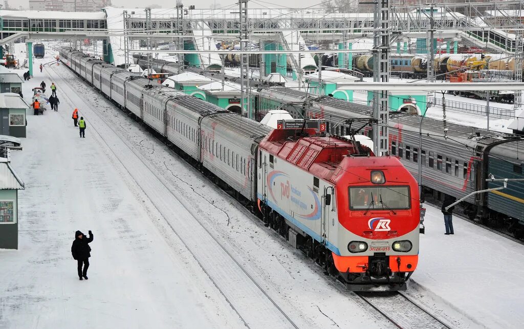 расписание поездов улан-удэ. эп2к 931. поезд москва улан удэ. поезд ржд улан удэ. вокзал ржд улан-удэ.