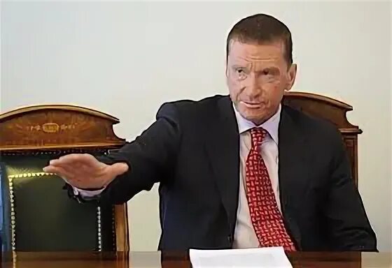 Руководитель федерального агентства по управлению государственным