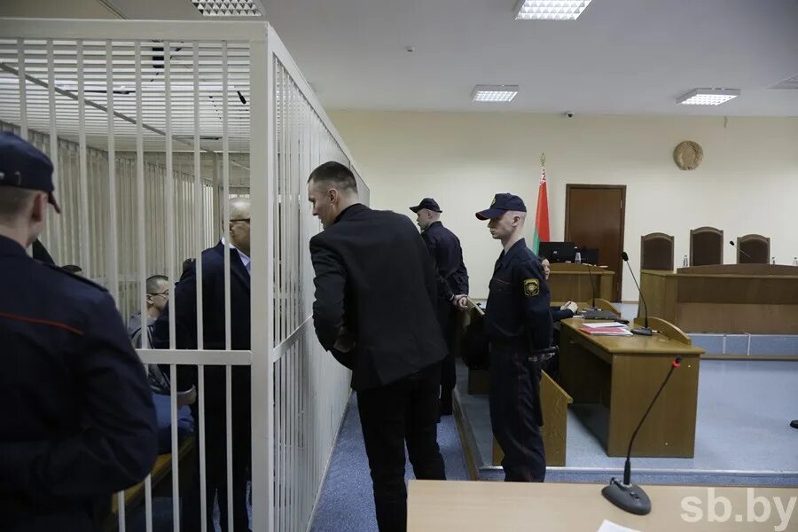 Выезд судебных