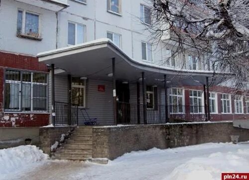 Шестака псков. Шестака 4 детская поликлиника псков. Шестака детская. Шестака 4 детская поликлиника псков. Псков шестака 18 фото.