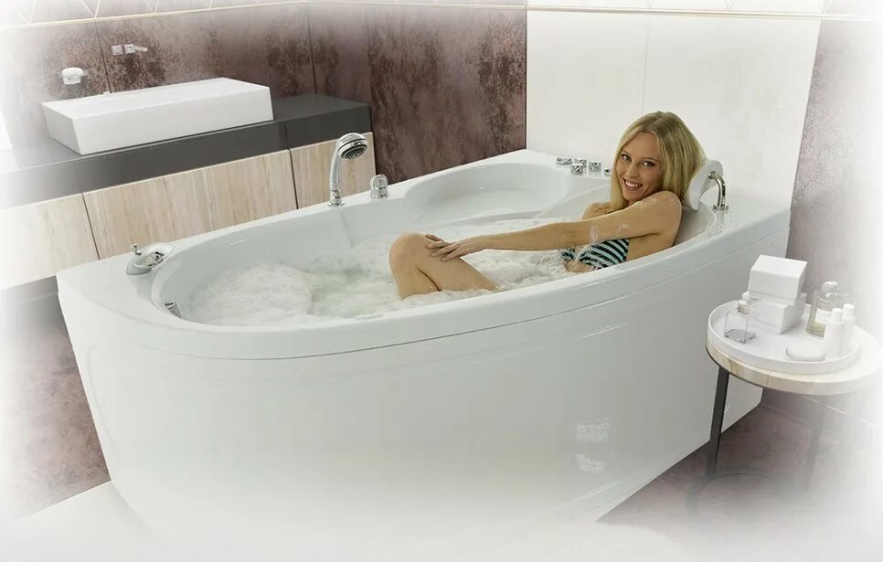 Ванна фэма аделина 170. Угловая ванна. Акриловая ванна. Ванна devon & devon kensington 154 чугун. Ванна отдельностоящая cerutti c-2014 150x75 акрил.