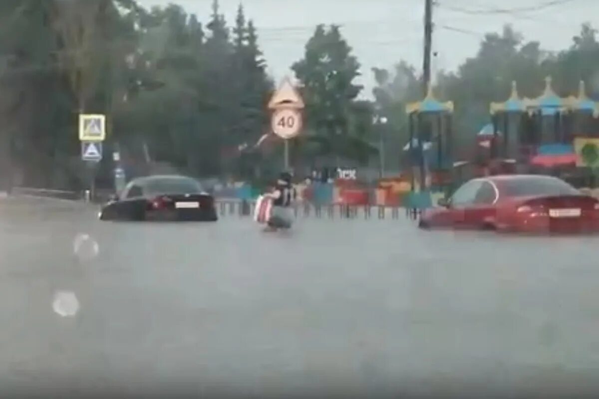 Копейск потоп. Копейск затопило. Копейск ливень. Копейский наводнения.