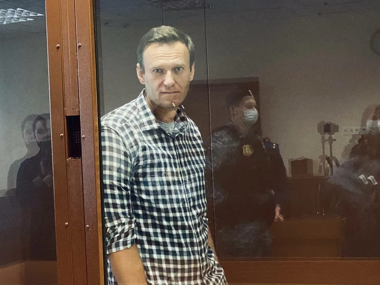 Навальный в СИЗО. Адвокат Навального. Навальный мошенничество