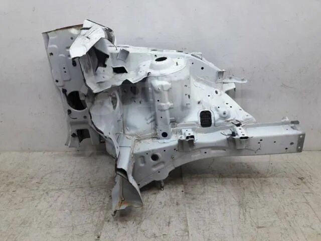 64605-4l000. Лонжерон киа рио 3 правый передний. Лонжерон рио. Киа рио лонжерон погнутый. Лонжерон киа рио.