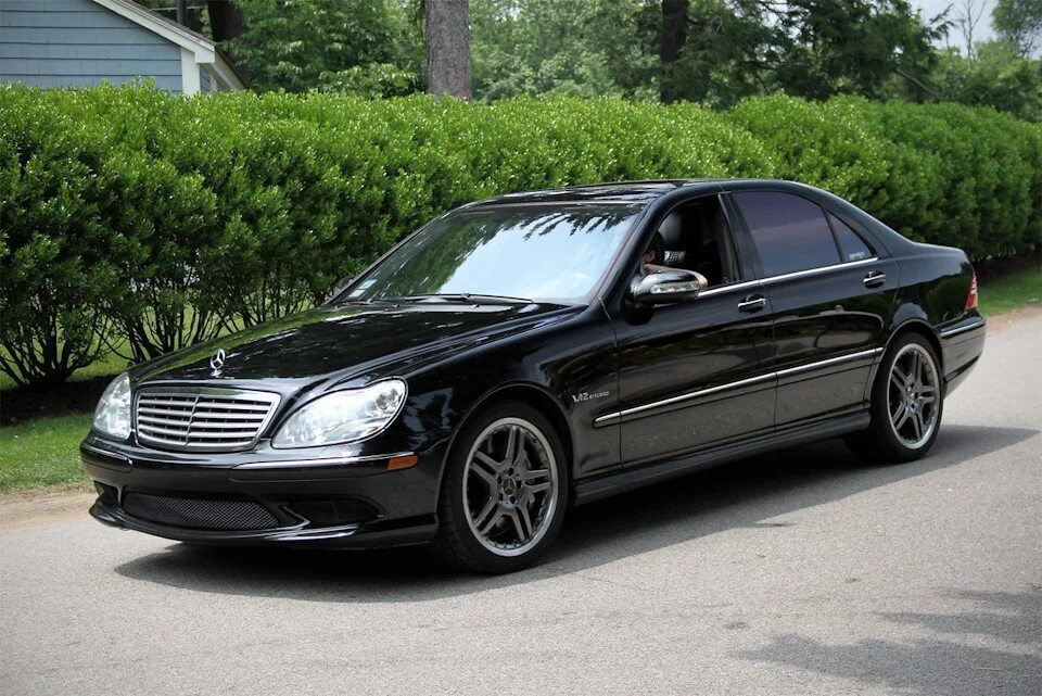 Купить б/у Mercedes-Benz S-Класс IV (W220) Рестайлинг 500 Long 5.0 AT (306 л.с.)