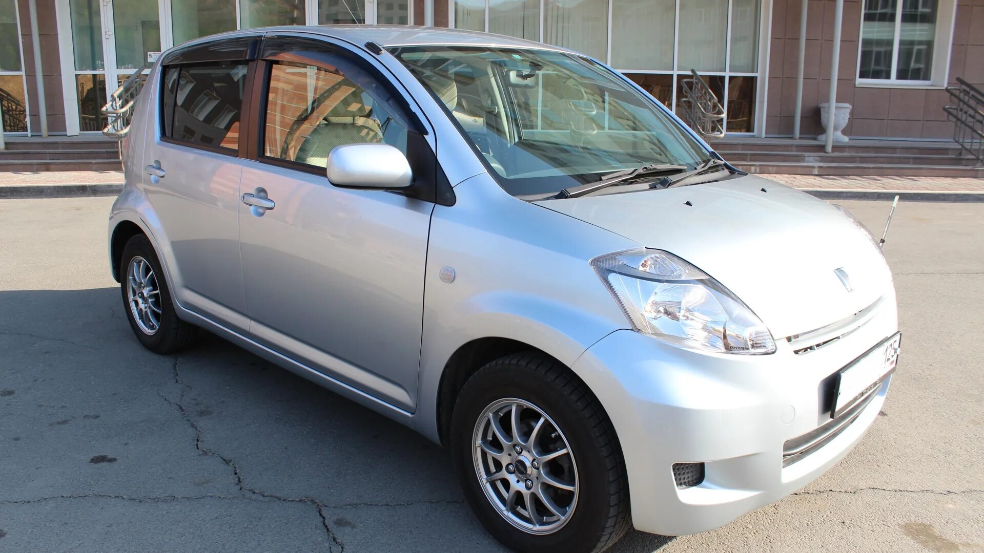 Toyota passo 2008. Тойота Пассо 2. Toyota passo 2024. Линзы Тойота Пассо 2008.