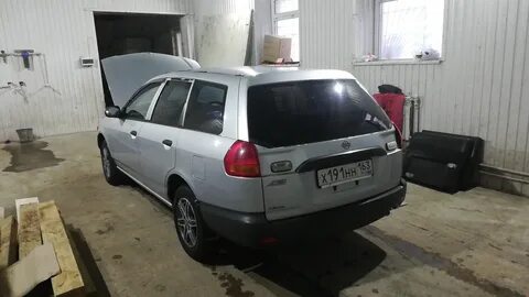 Ниссан ад 2000