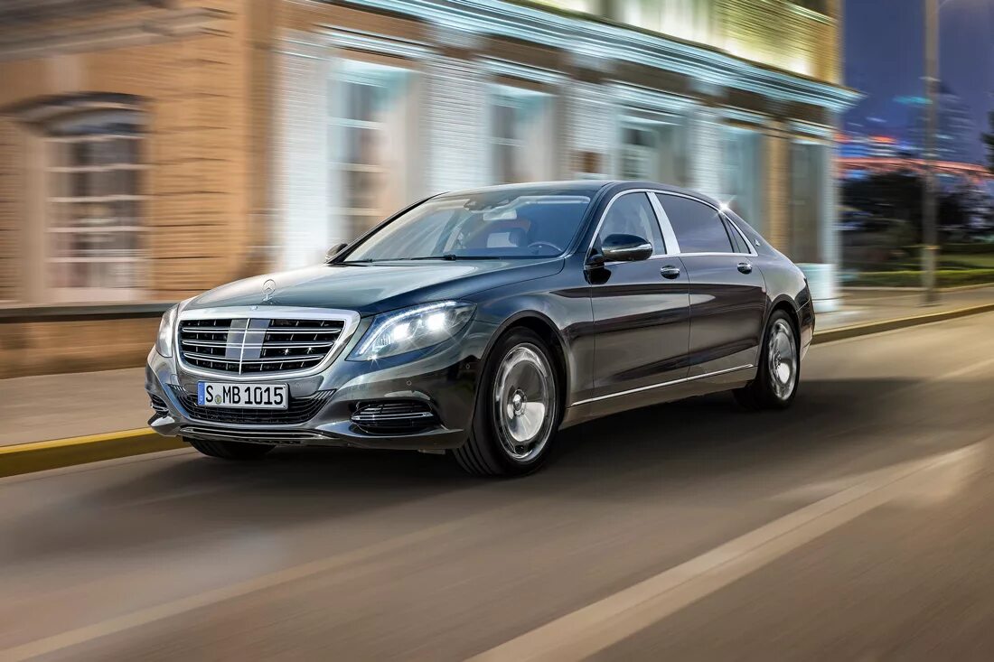 Mercedes benz w222 maybach. Майбах 62. Mercedes maybach 2019. Мерседес майбах 2019. Майбах в рублях.