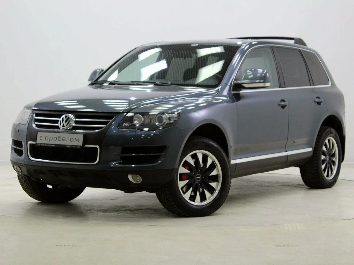 Volkswagen Touareg i. Nissan Touareg. Туарег машина 2007. Фольксваген Туарег 2007.