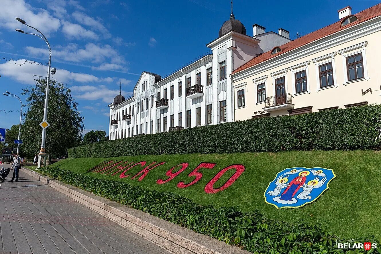 Бульбашы площадь свободы 4 минск фото. Гостиный двор (Минск). Площадь свободы Минск. Белоруссия Минск, площадь свободы. Площадь свободы 4.